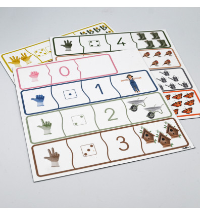 Magnetic numbers puzzle "I learn to count