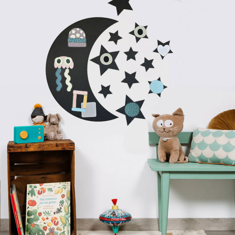 Magnetic moon-shaped wall chart to decorate a child's room - Ferflex