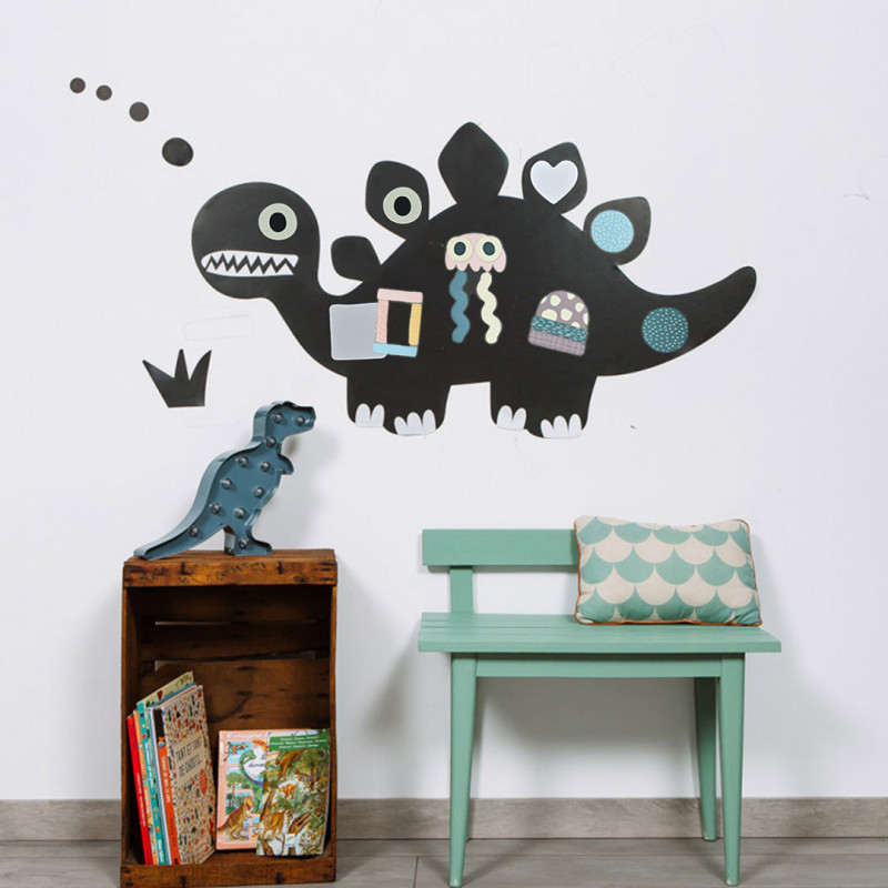 Magnetic dinosaur wall art to create a play area in a child's room - Ferflex
